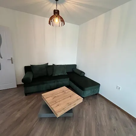 денерис Apartment *