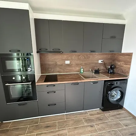 денерис Apartman Dobrics